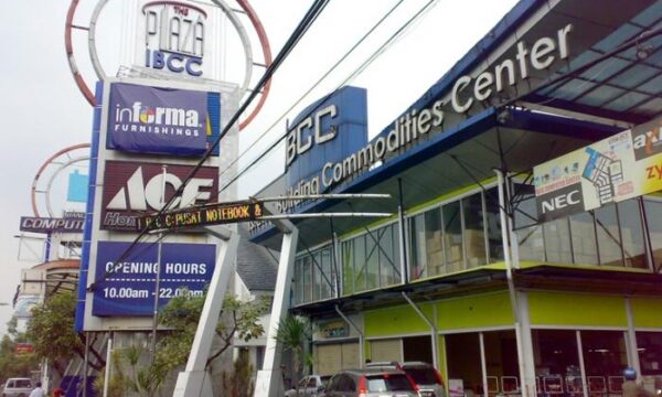 Pusat Perbelanjaan Pembangunan Rumah Mall IBCC Bandung