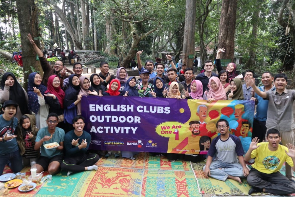 Komunitas Bahasa di Bandung