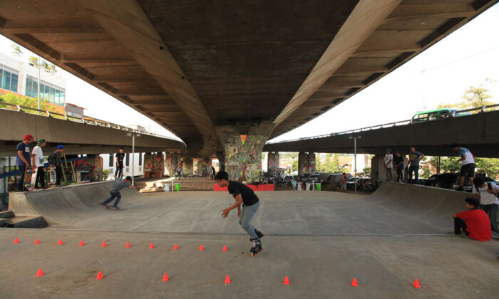 Komunitas skateboard Bandung