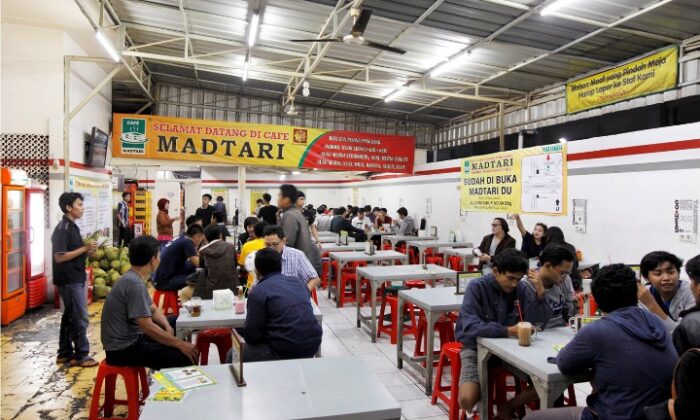 Cafe Madtari Bandung