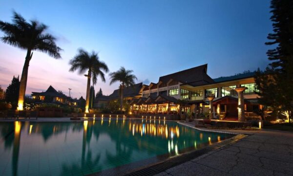 Putri Gunung Hotel Lembang Bandung