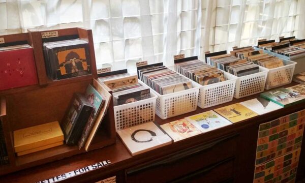 Belanja CD Murah di Bandung, Antara Ironi dan Kebutuhan