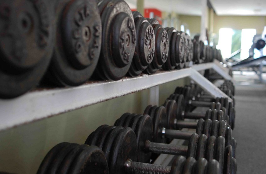 Olahraga Sehat dan Modern di Rebel Gym Fitnes Bandung