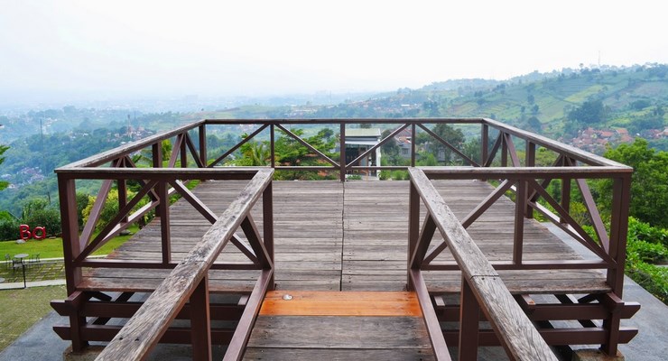 Jembatan Favorit Di Lawangwangi Creative Space