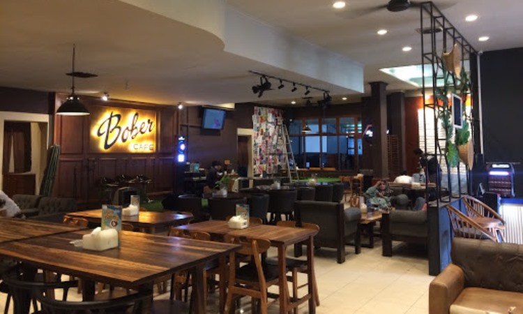 Bober Cafe