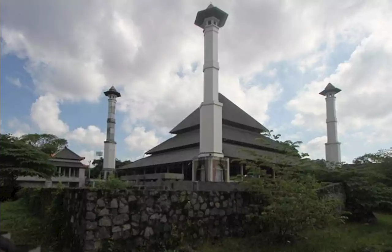 Masjid Habiburrahman Bandung