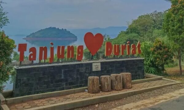 Wisata Tanjung Duriat Sumedang