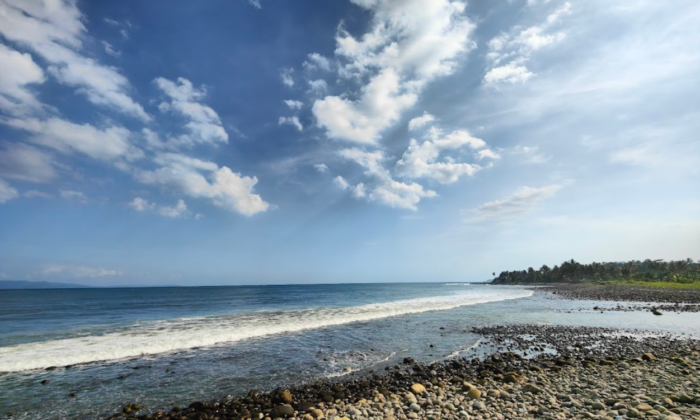 Pantai Cimaja Sukabumi