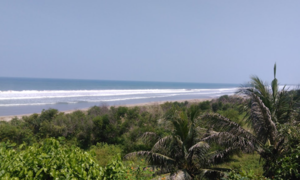 Pantai Gunung Geder Garut