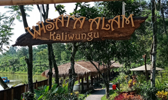 Wisata Alam Kaliwungu Karawang